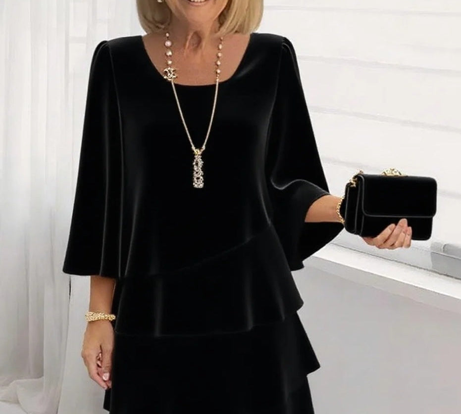 Mária – Elegáns midi ruha fodrokkal